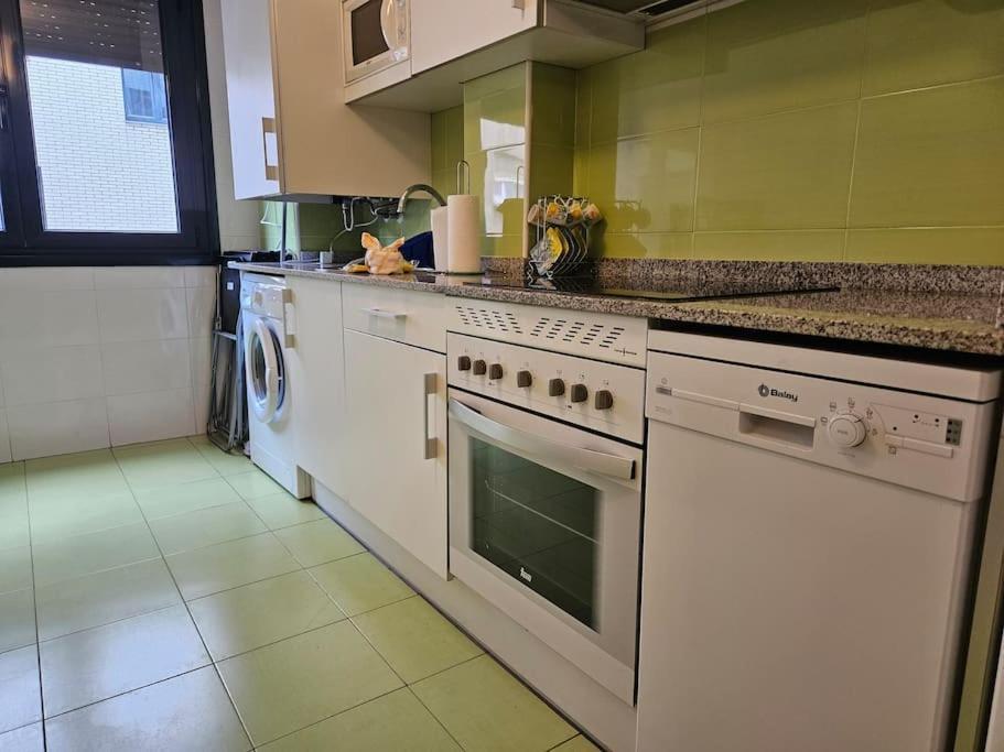 1A106 Amplio Y Comodo Apartamento Gijon Luaran gambar