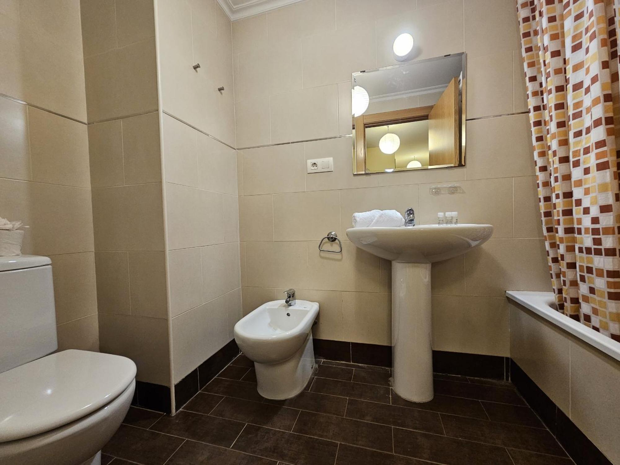 1A106 Amplio Y Comodo Apartamento Gijon Luaran gambar