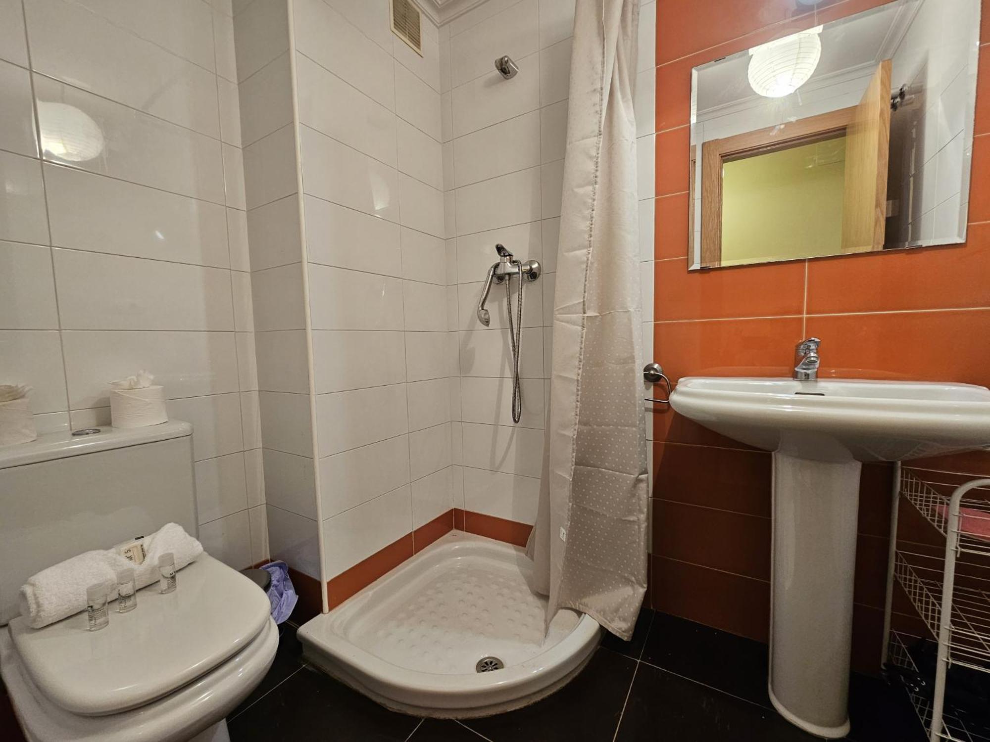 1A106 Amplio Y Comodo Apartamento Gijon Luaran gambar